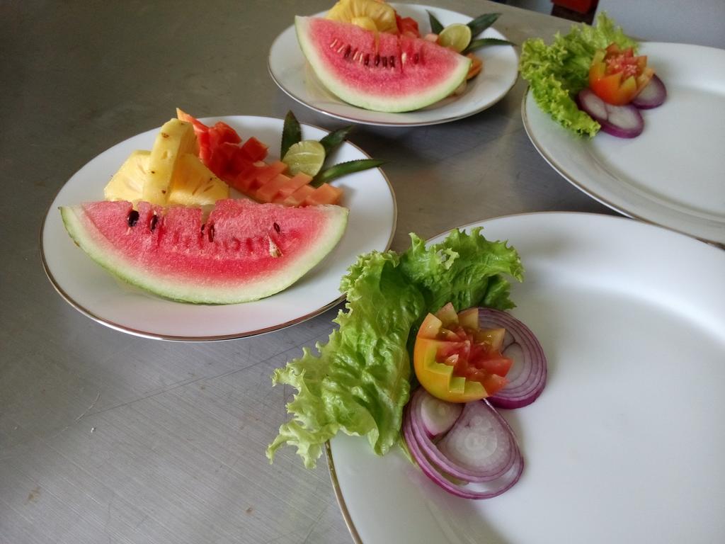 Inlak Garden Hotel Negombo Ngoại thất bức ảnh