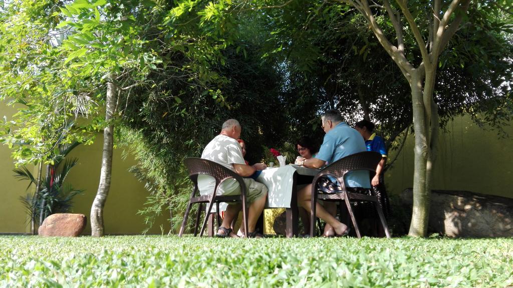 Inlak Garden Hotel Negombo Ngoại thất bức ảnh