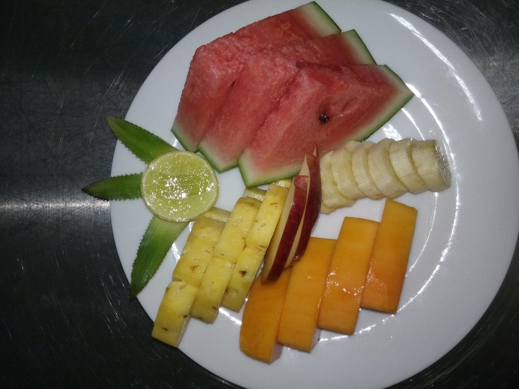 Inlak Garden Hotel Negombo Ngoại thất bức ảnh