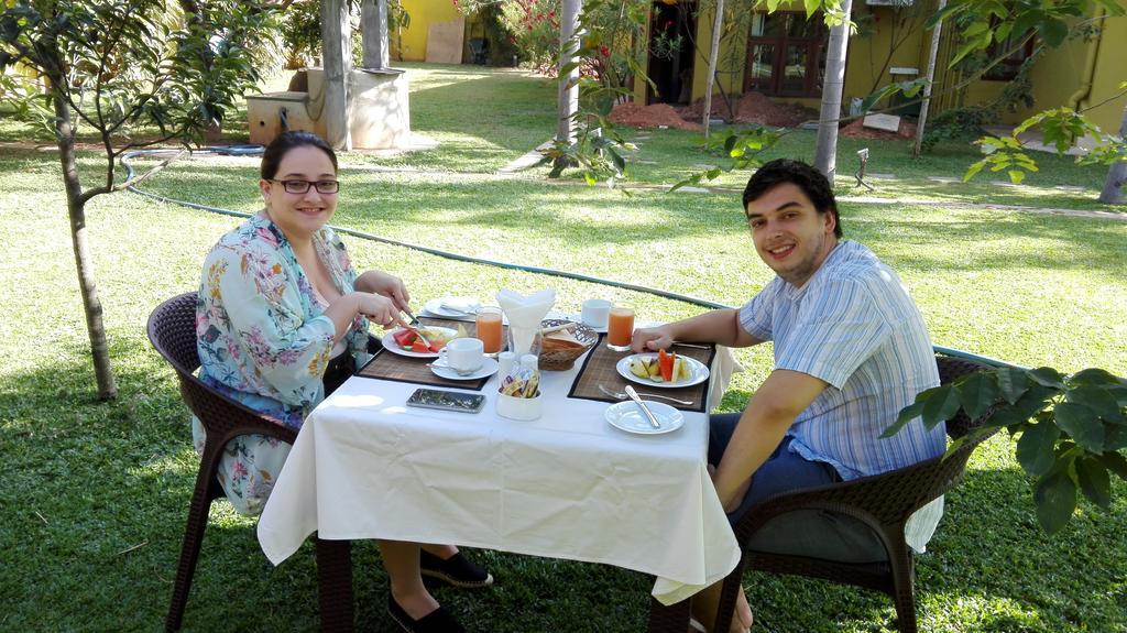 Inlak Garden Hotel Negombo Ngoại thất bức ảnh